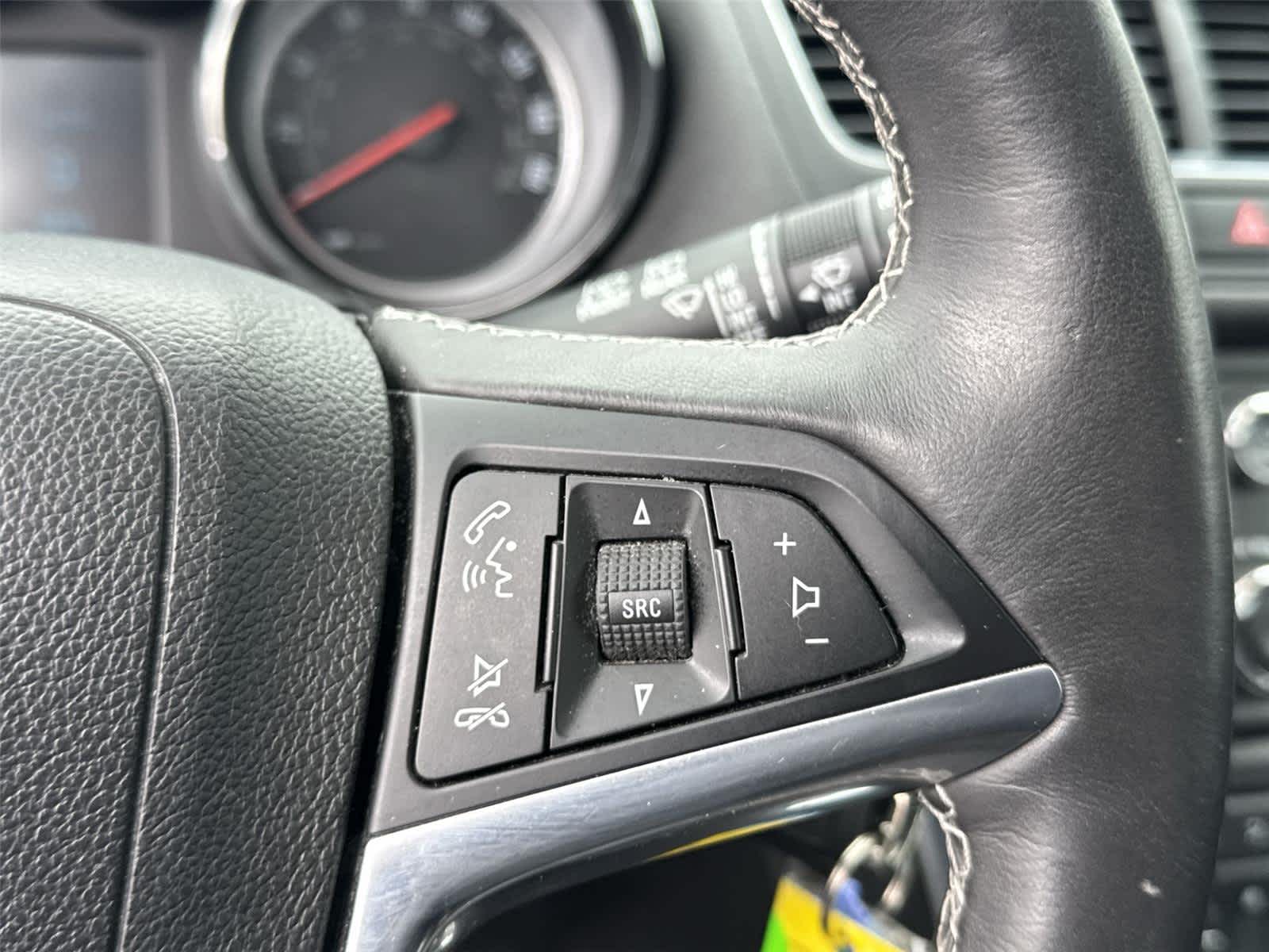 Thumbnail: 2015 Buick Encore - 21