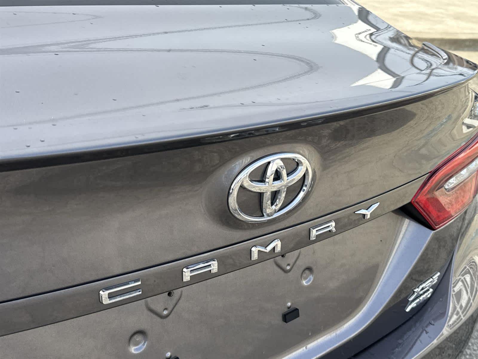 Thumbnail: 2024 Toyota Camry - 10