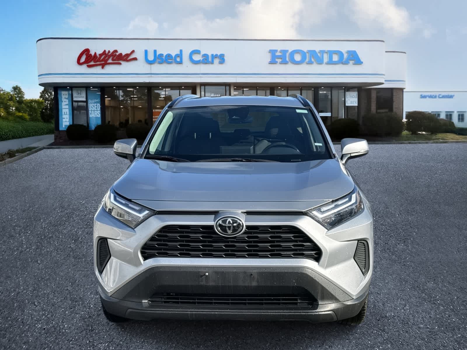 Thumbnail: 2024 Toyota RAV4 - 8