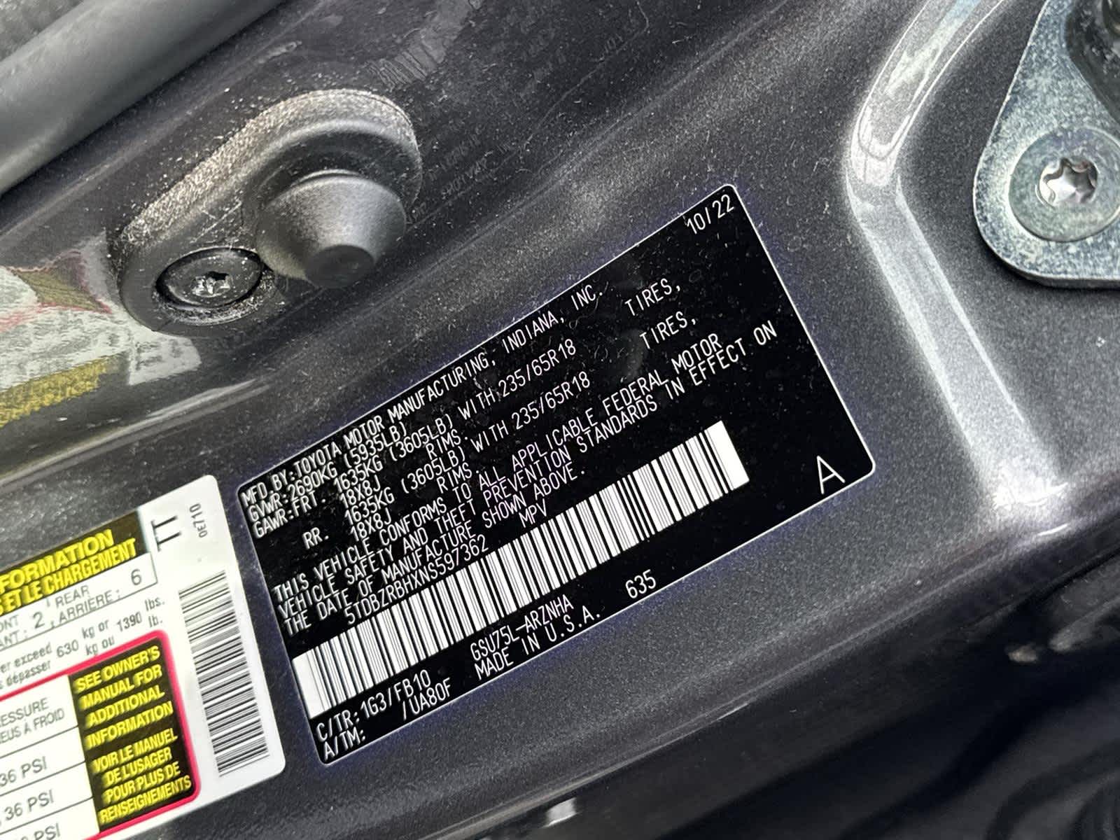 Thumbnail: 2022 Toyota Highlander - 31