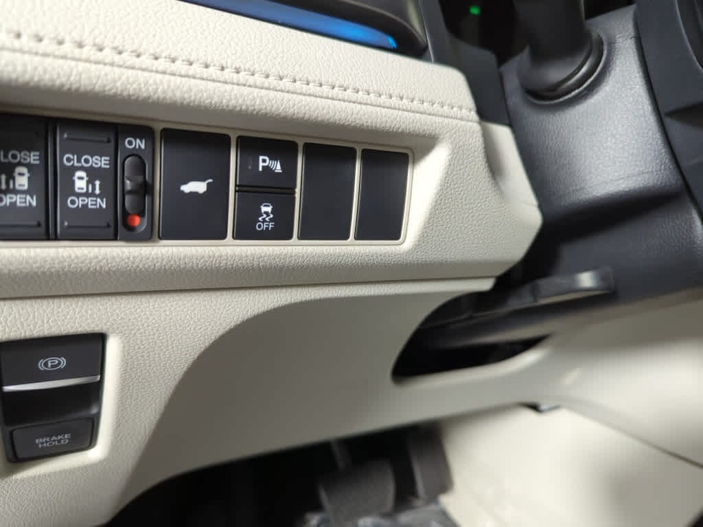 Thumbnail: 2026 Honda Odyssey - 19