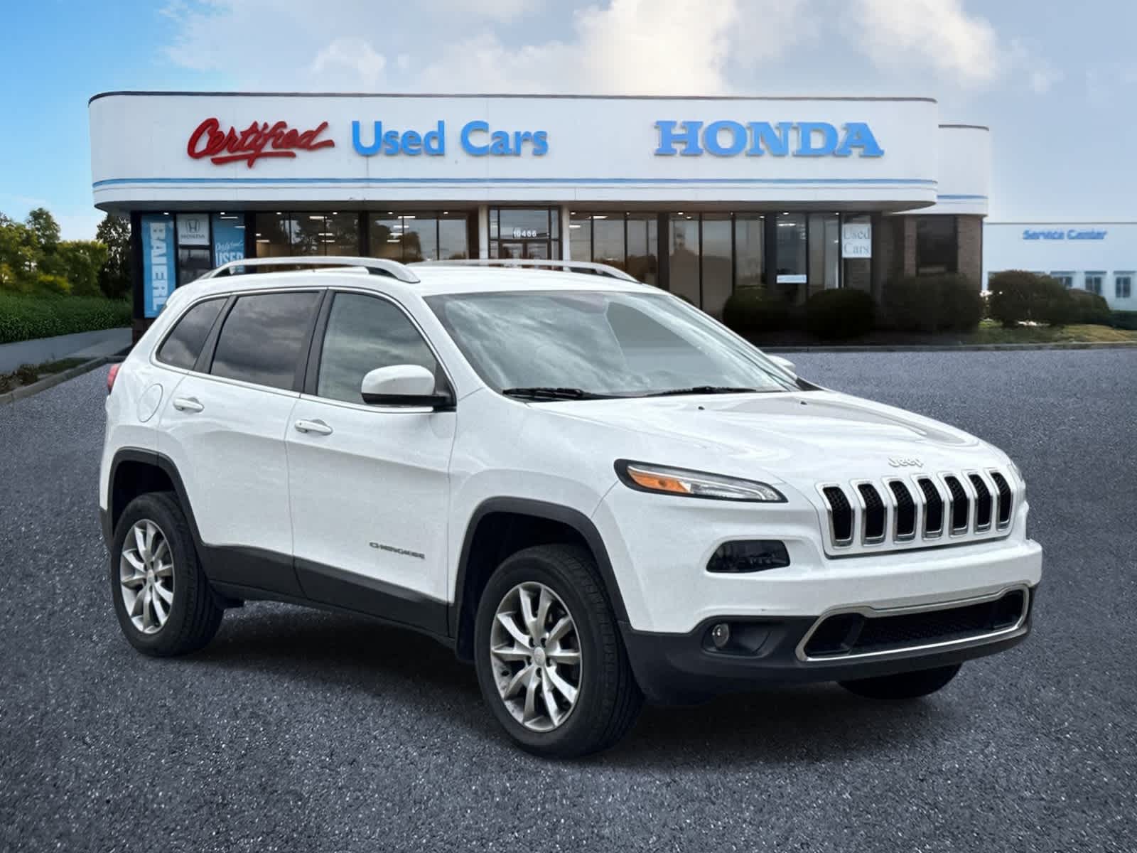 Thumbnail: 2018 Jeep Cherokee - 7