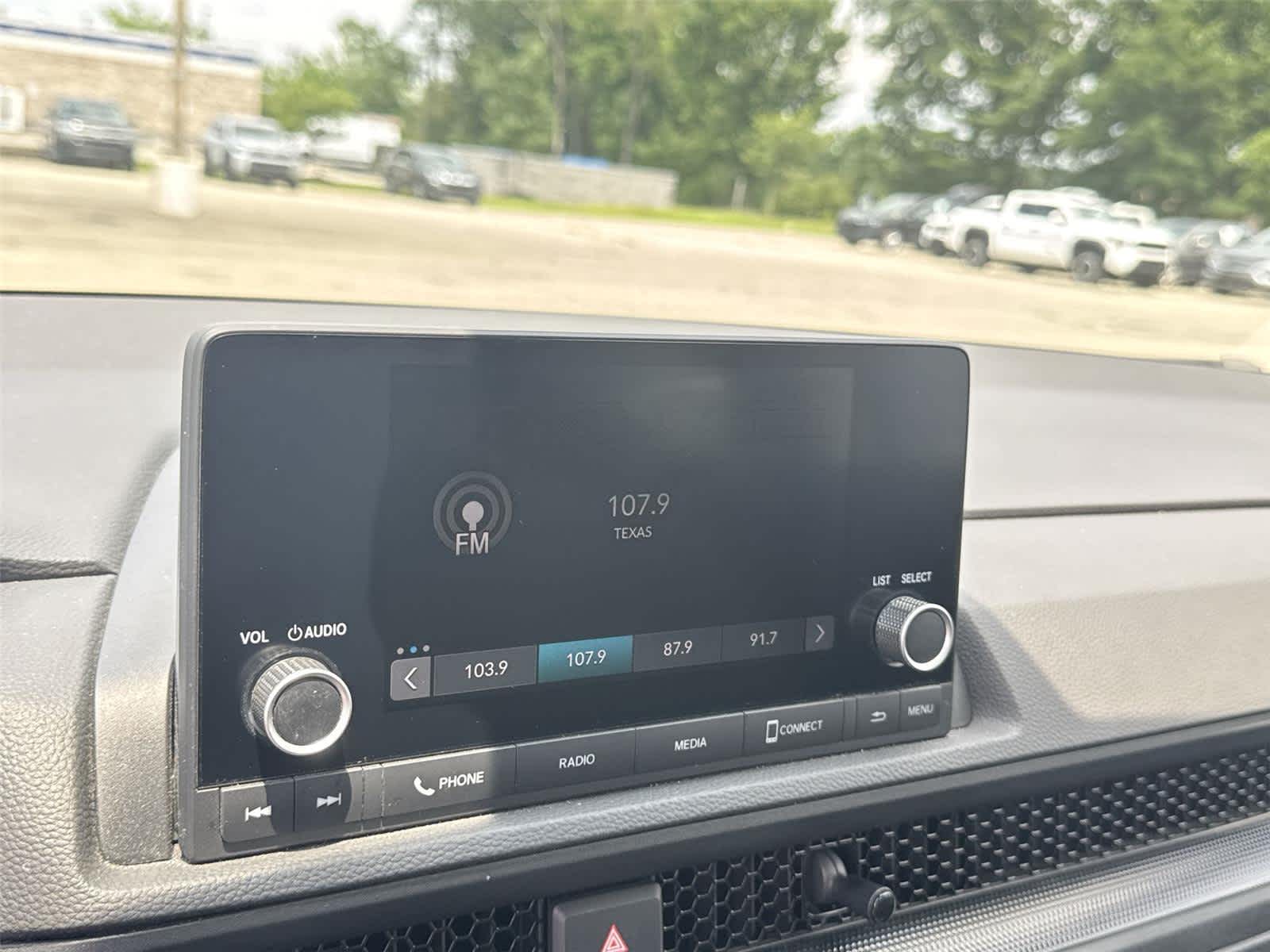 Thumbnail: 2024 Honda CR-V - 24