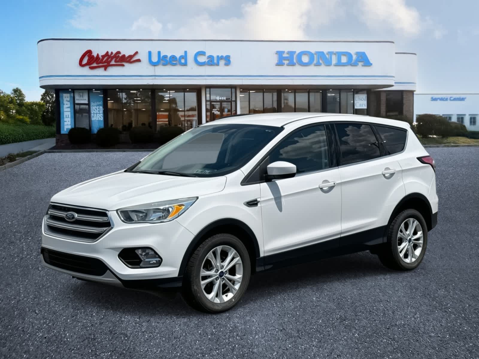 Thumbnail: 2017 Ford Escape - 1