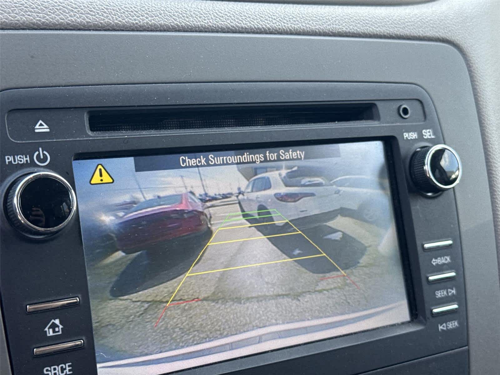 Thumbnail: 2014 Chevrolet Traverse - 25