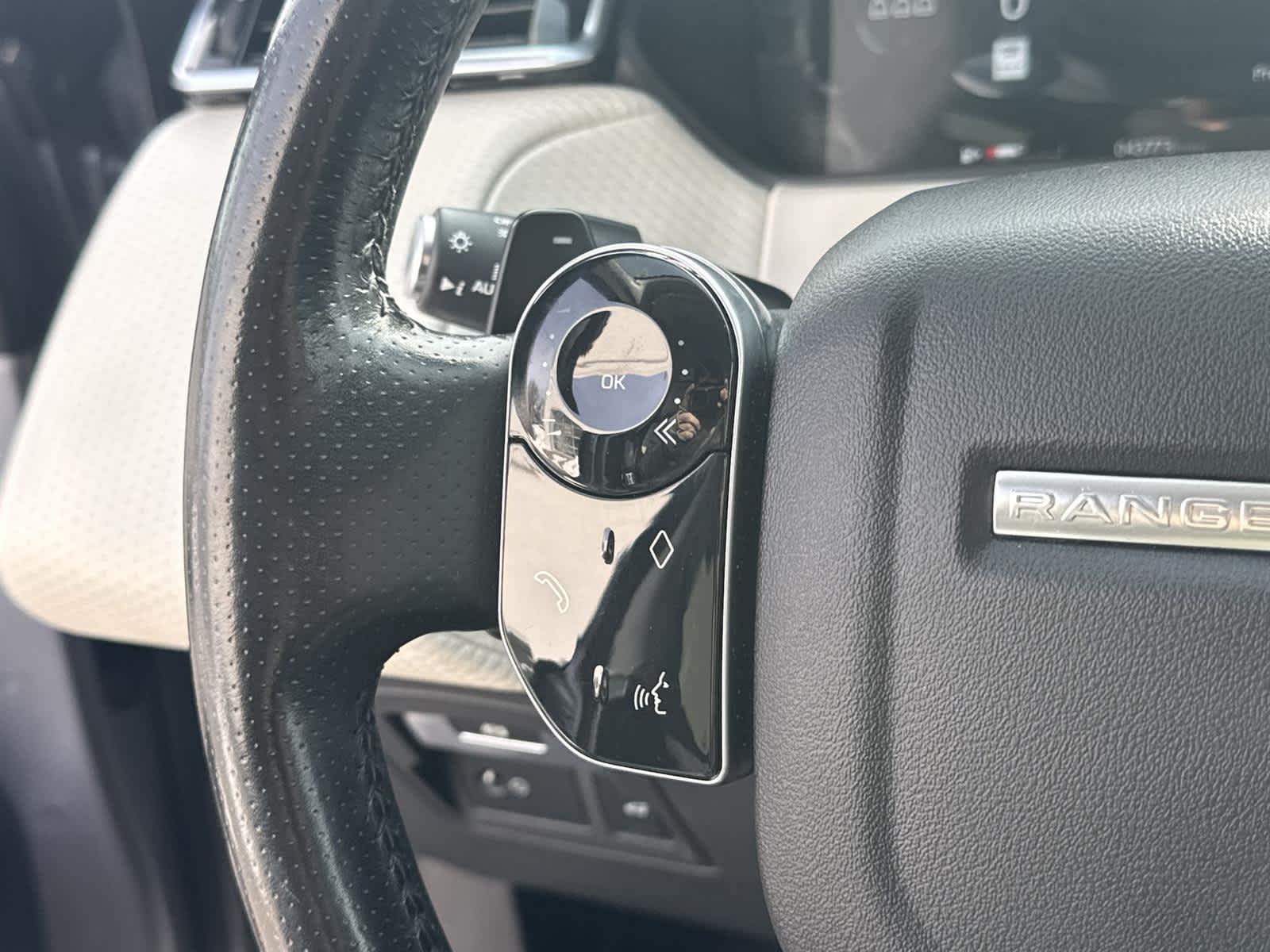 Thumbnail: 2020 Land Rover Range Rover Velar - 20