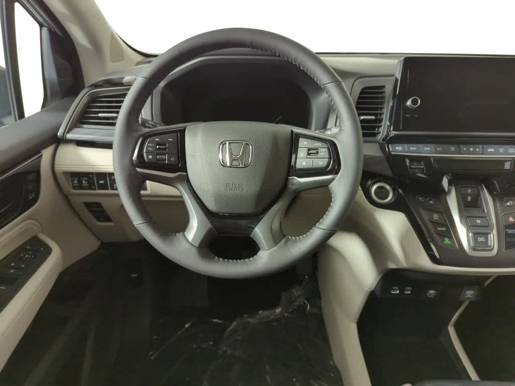 Thumbnail: 2026 Honda Odyssey - 12