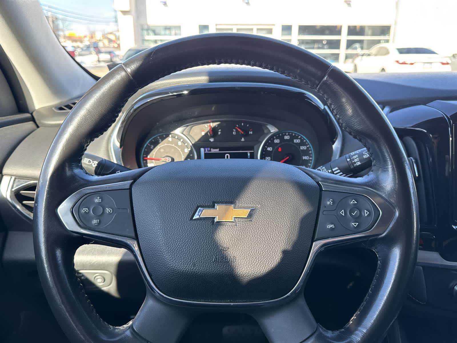 Thumbnail: 2019 Chevrolet Traverse - 18