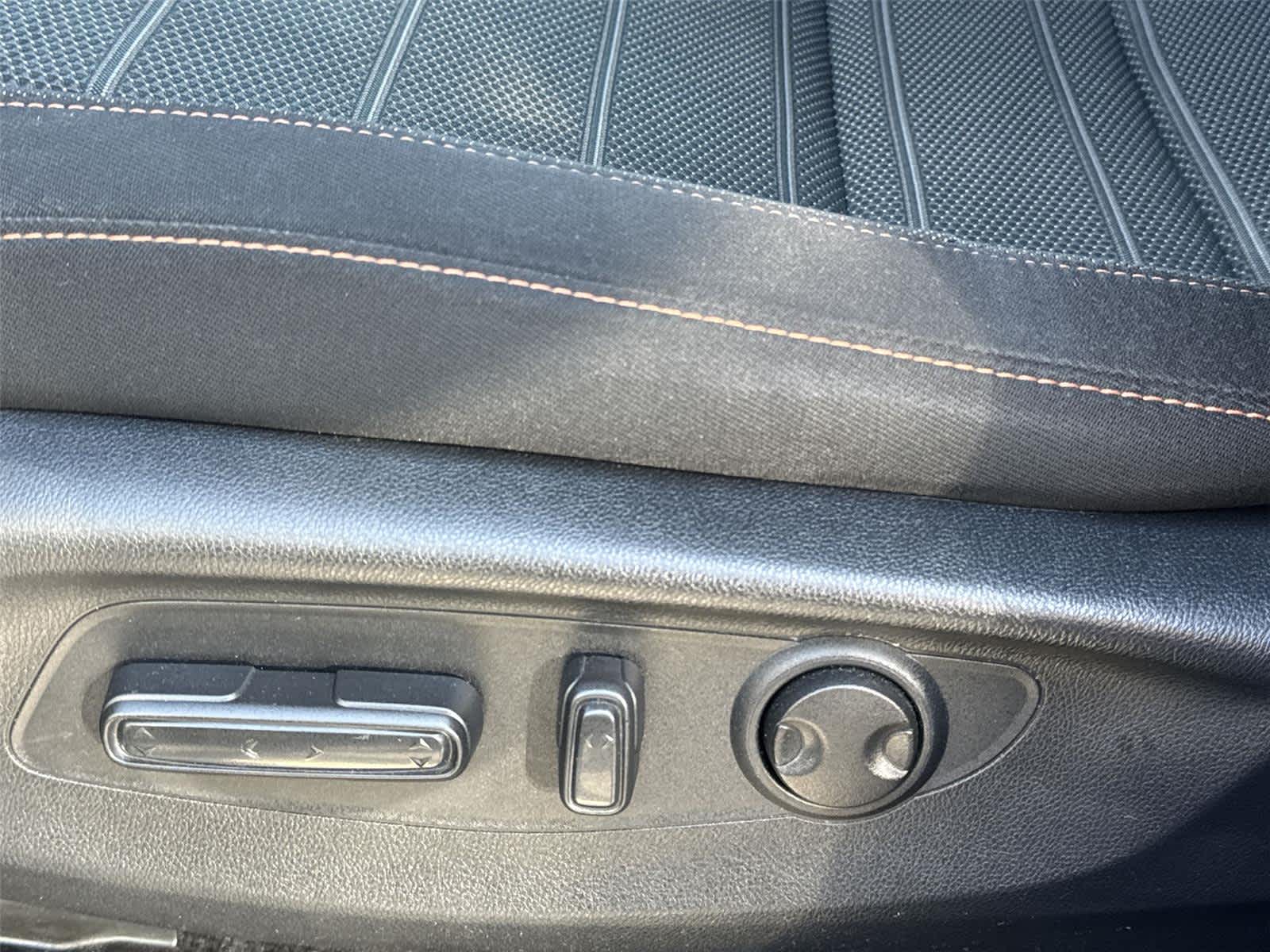 Thumbnail: 2023 Honda CR-V - 13