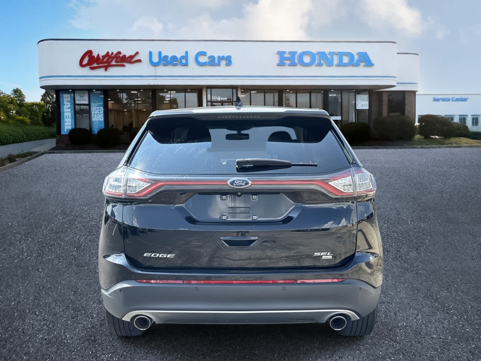 Thumbnail: 2017 Ford Edge - 4