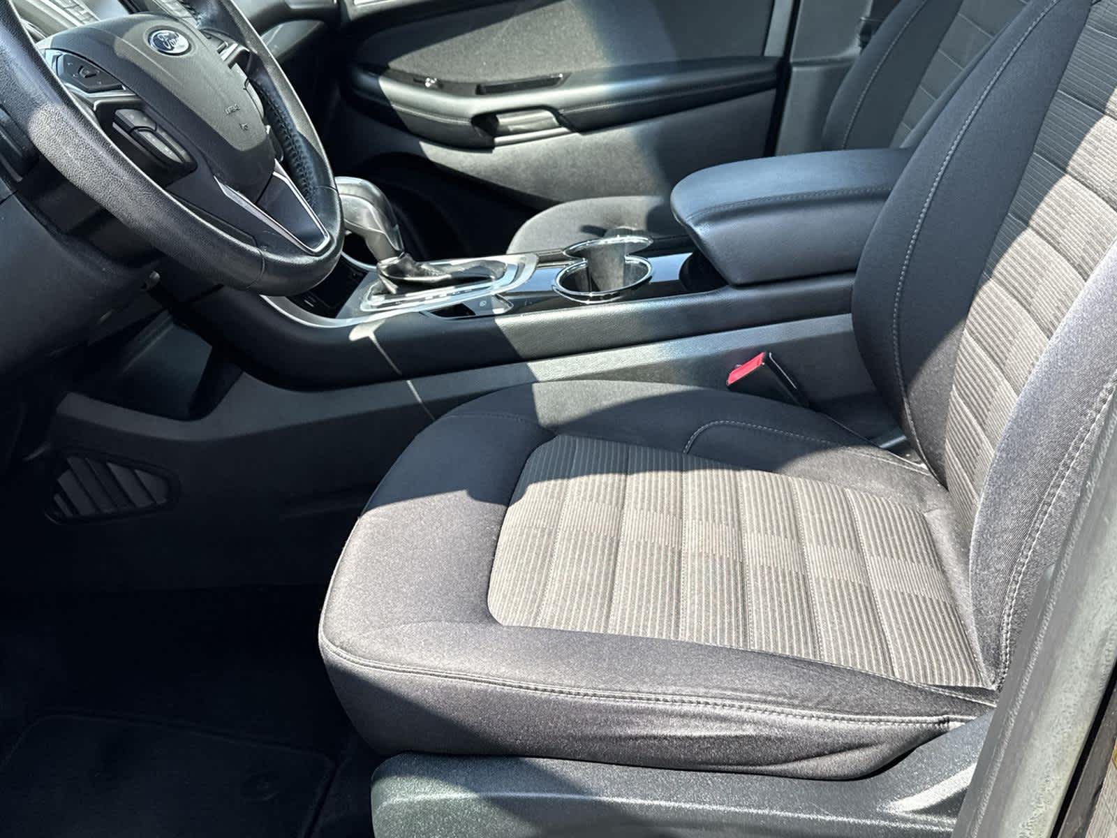 Thumbnail: 2017 Ford Edge - 13