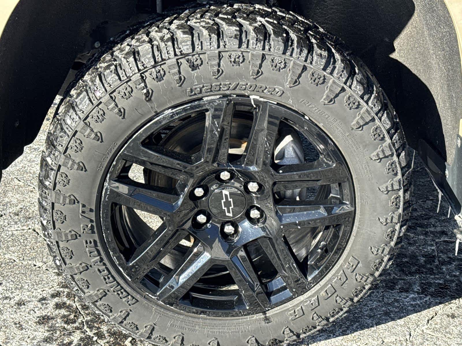 Thumbnail: 2022 Chevrolet Silverado 1500 - 12