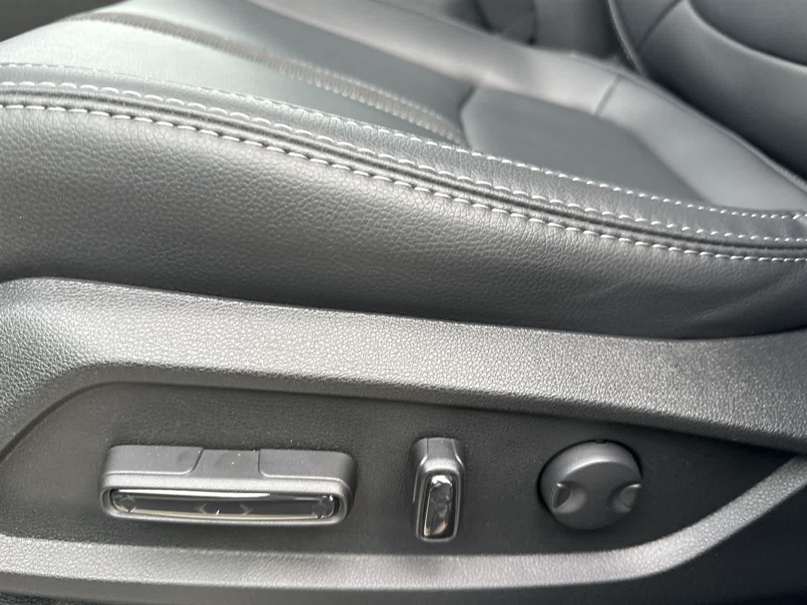 Thumbnail: 2025 Honda Pilot - 13