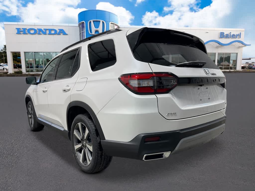 2025 Honda Pilot Touring 3
