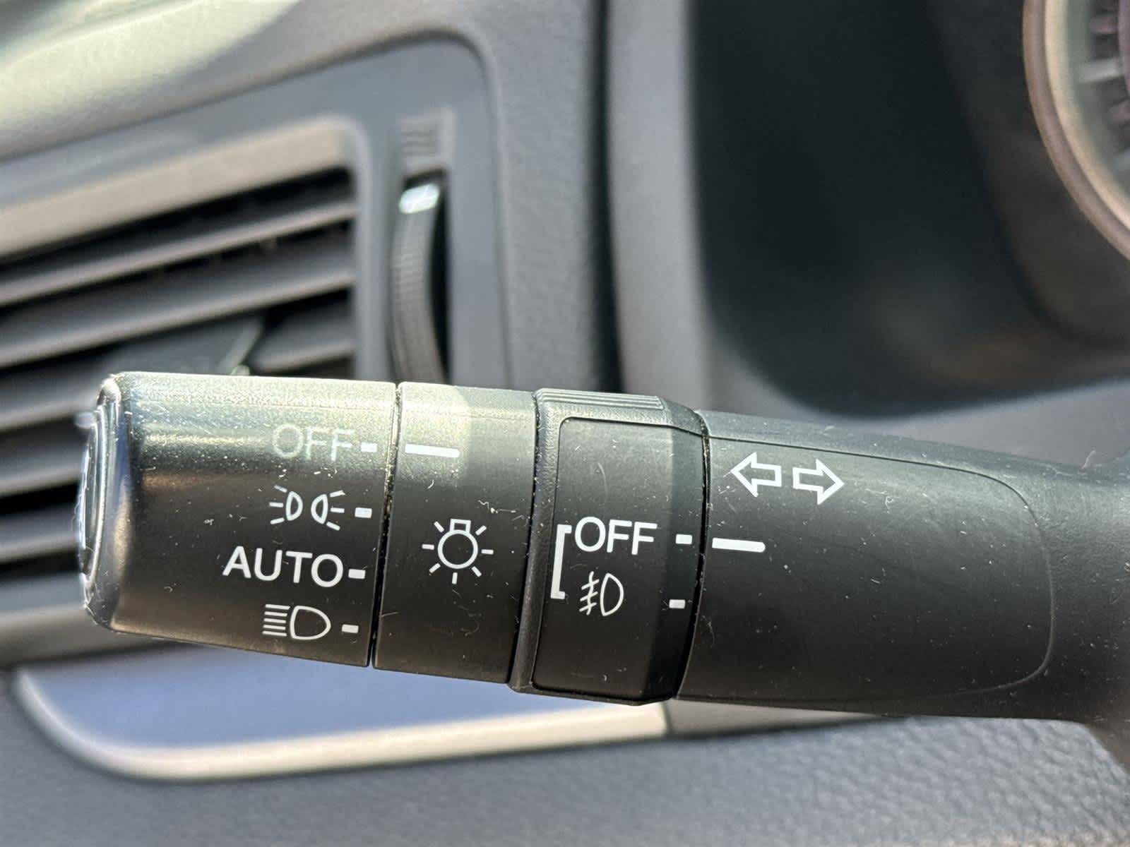 Thumbnail: 2017 Honda Ridgeline - 23