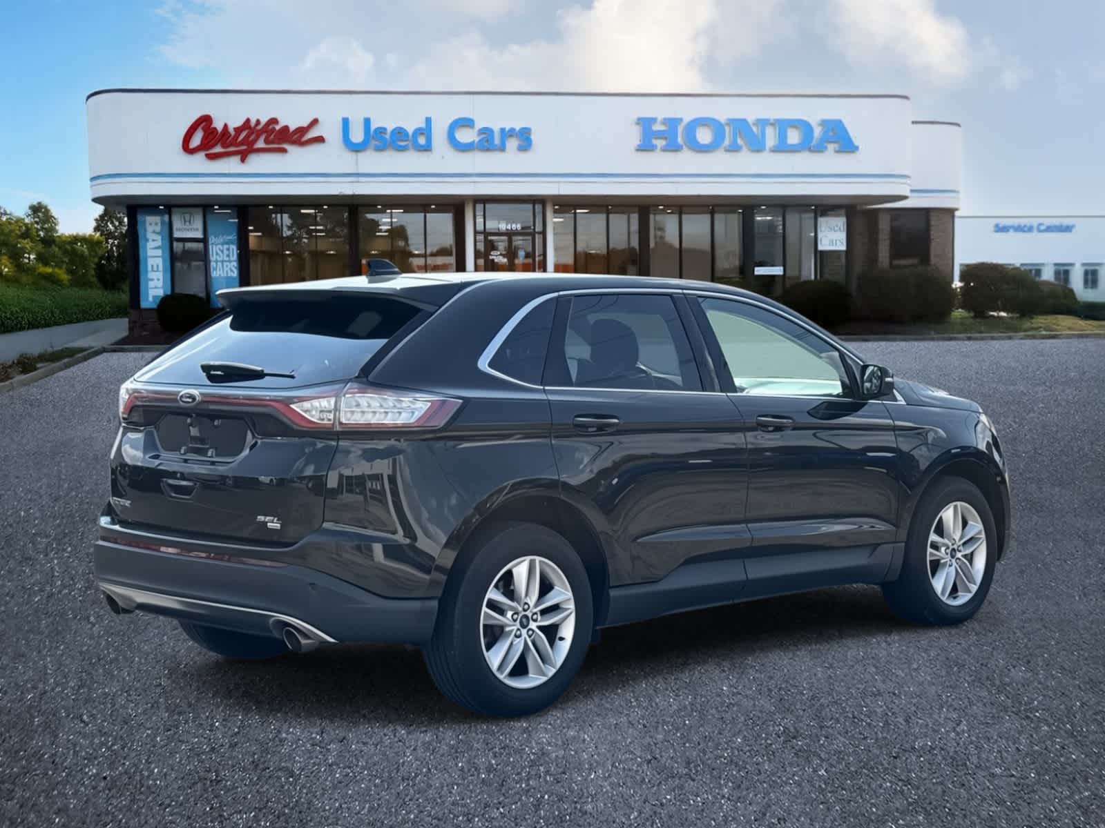 Thumbnail: 2017 Ford Edge - 5