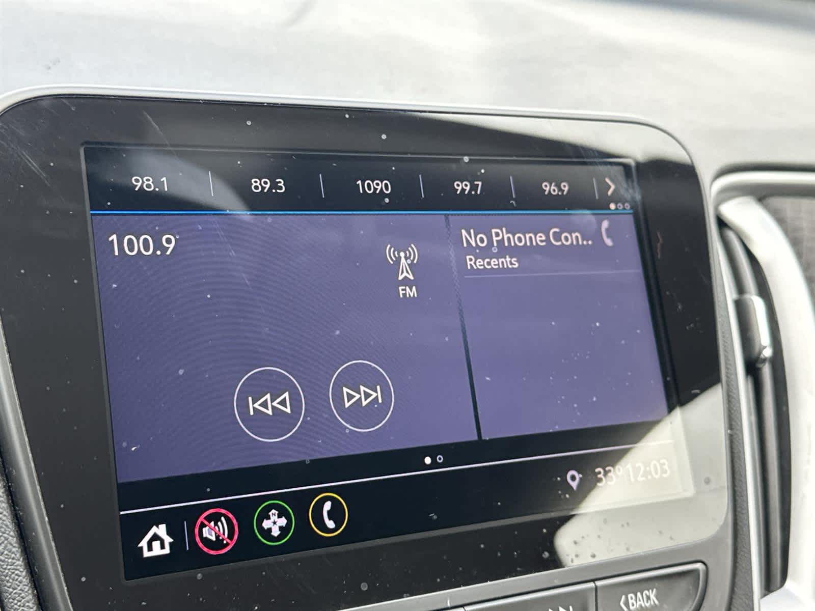 Thumbnail: 2020 Chevrolet Malibu - 26