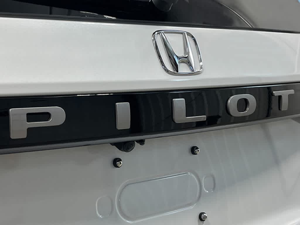Thumbnail: 2026 Honda Pilot - 7