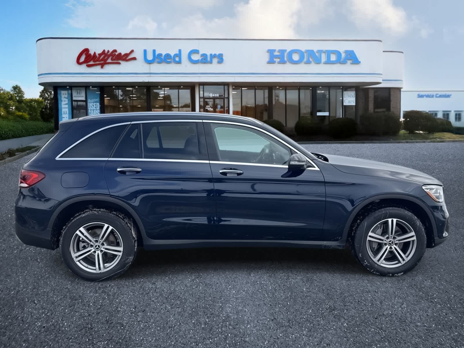 Thumbnail: 2022 Mercedes-Benz GLC - 6