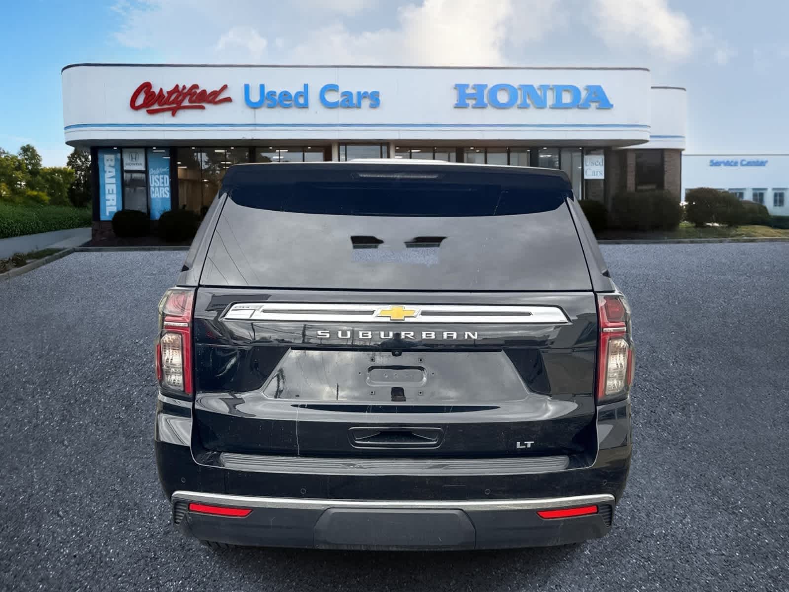 Thumbnail: 2023 Chevrolet Suburban - 4