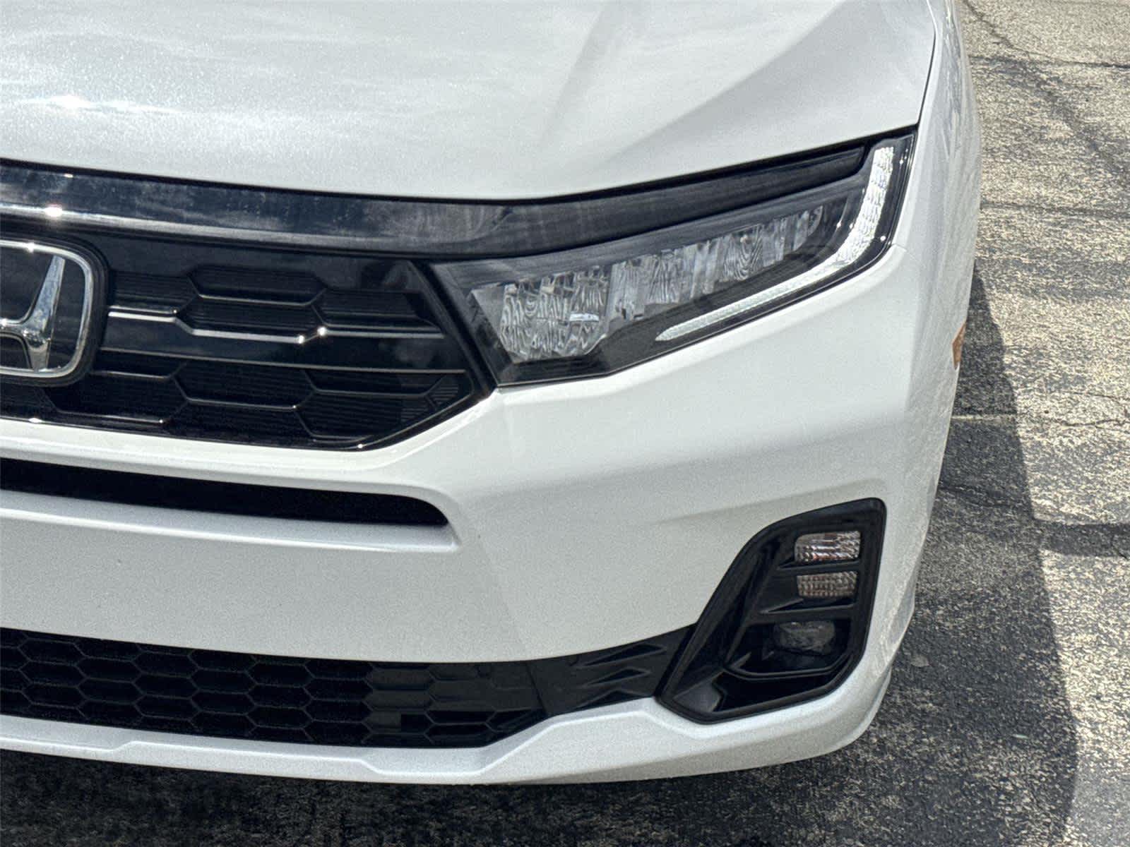 2026 Honda Odyssey Elite - Photo 9