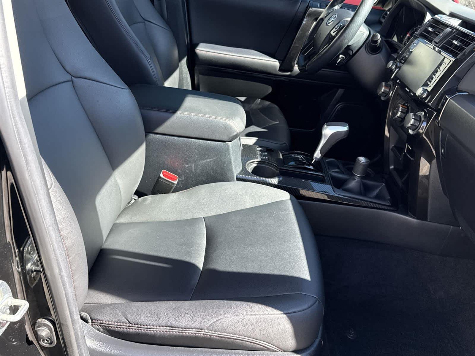 Thumbnail: 2023 Toyota 4Runner - 18