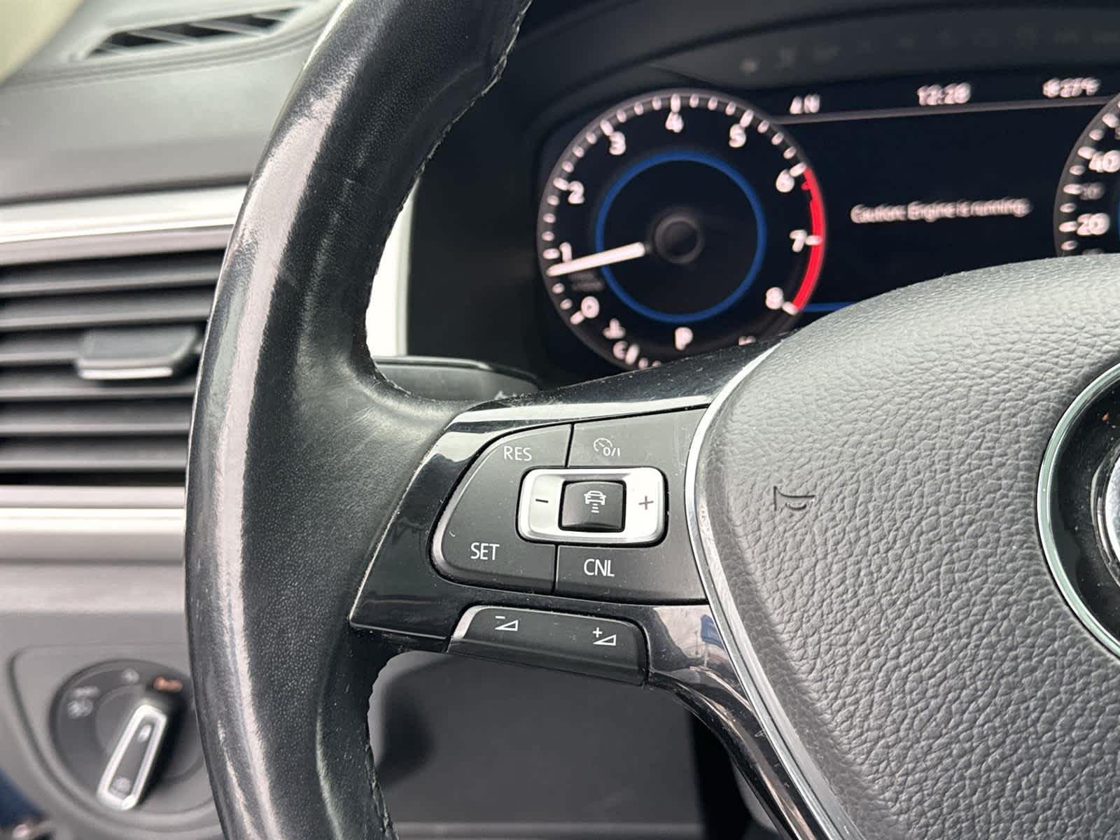 Thumbnail: 2018 Volkswagen Atlas - 20