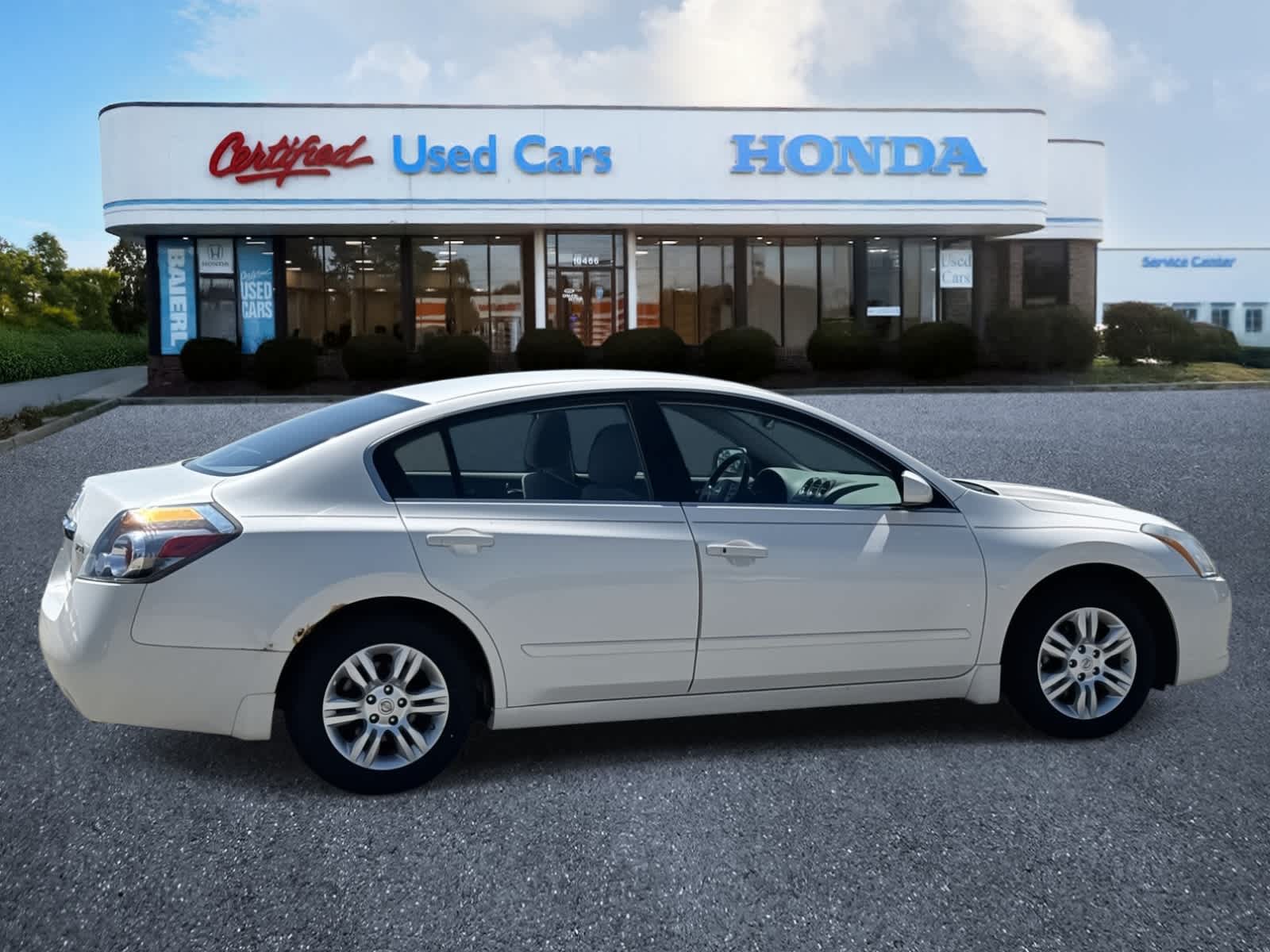 Thumbnail: 2012 Nissan Altima - 7