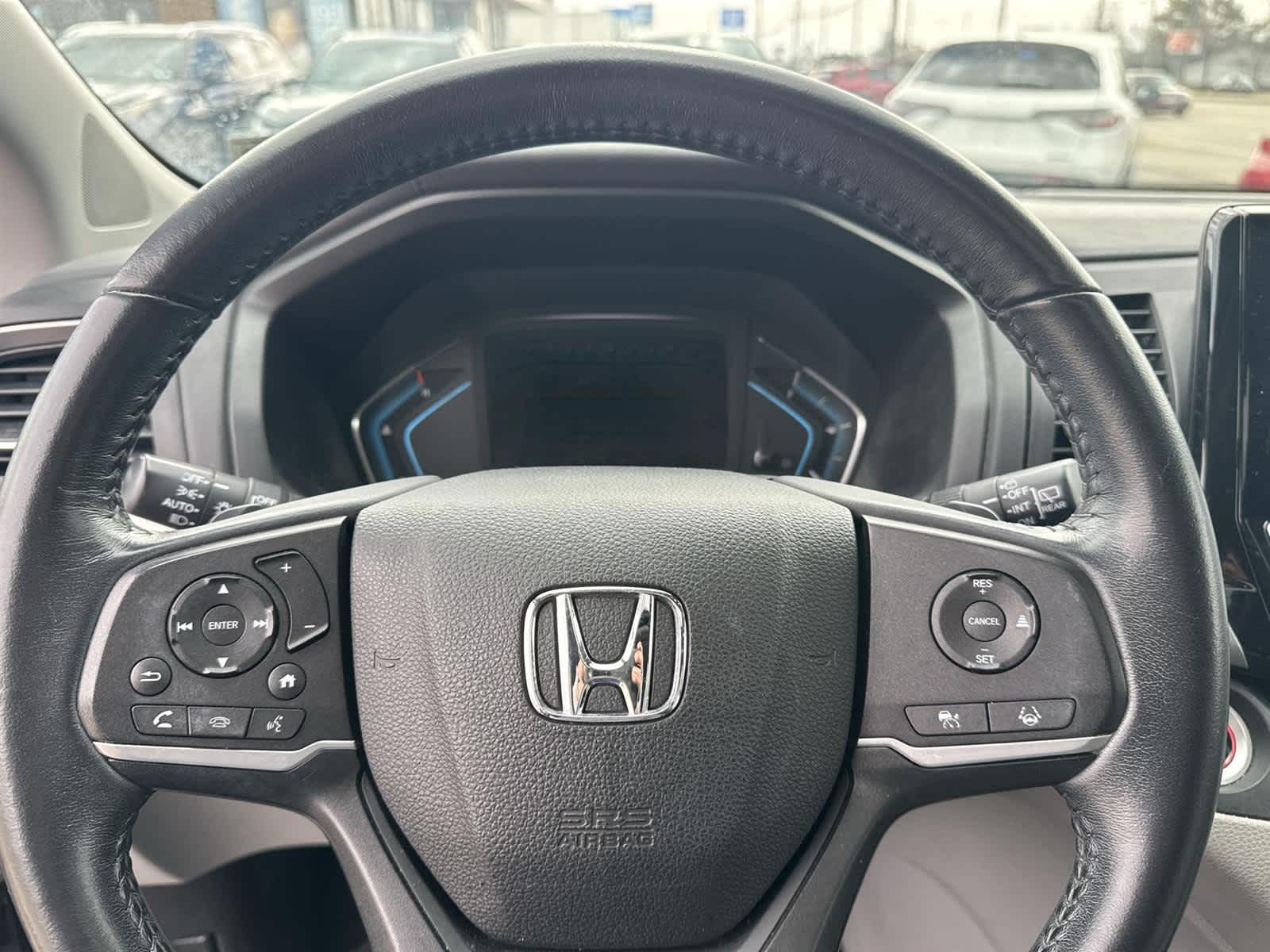 Thumbnail: 2022 Honda Odyssey - 17