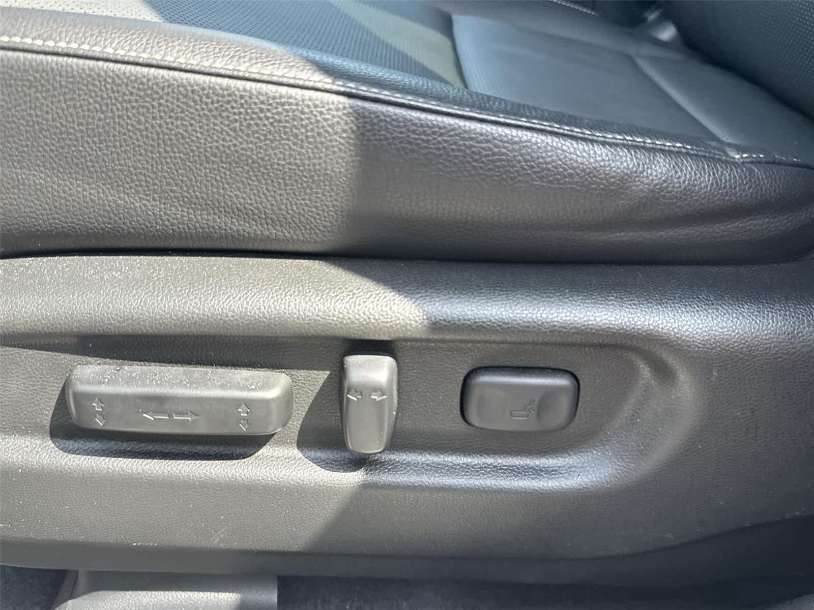 Thumbnail: 2023 Honda Ridgeline - 13