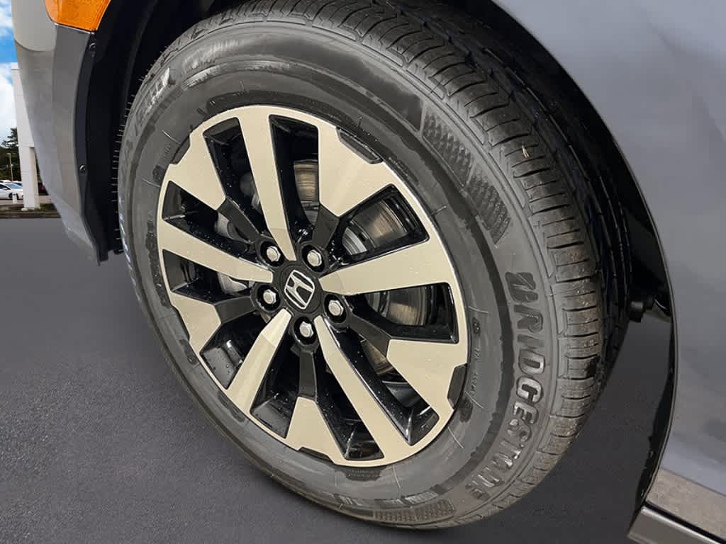 Thumbnail: 2026 Honda Odyssey - 10