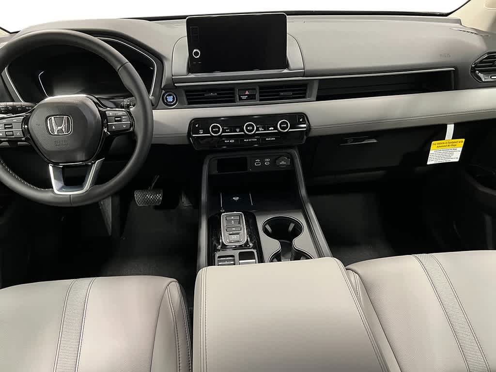 Thumbnail: 2025 Honda Pilot - 12