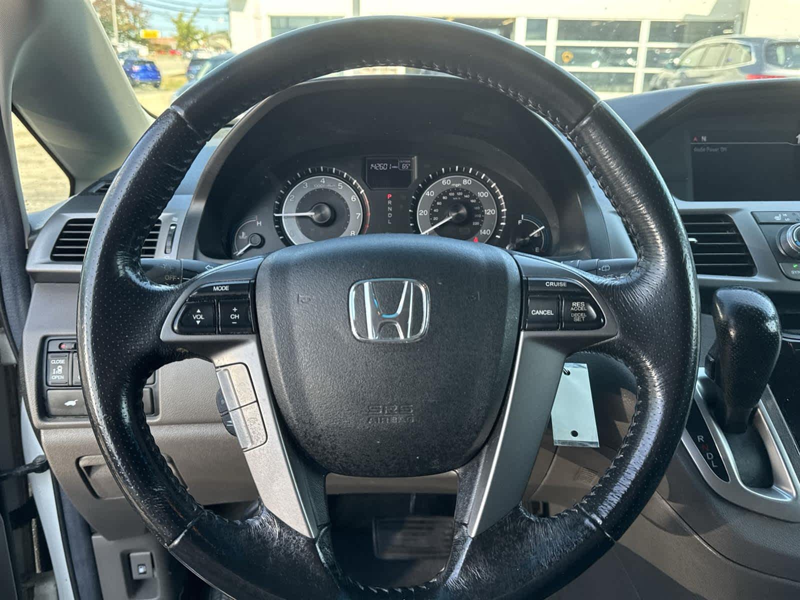 Thumbnail: 2012 Honda Odyssey - 20