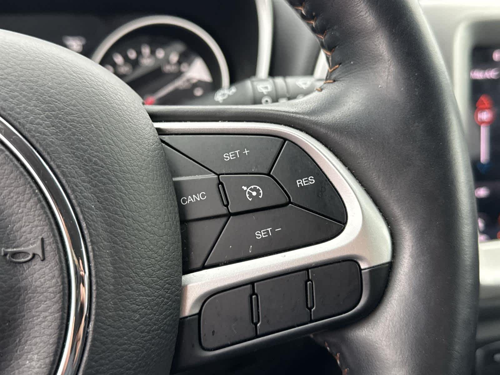 Thumbnail: 2018 Jeep Compass - 20