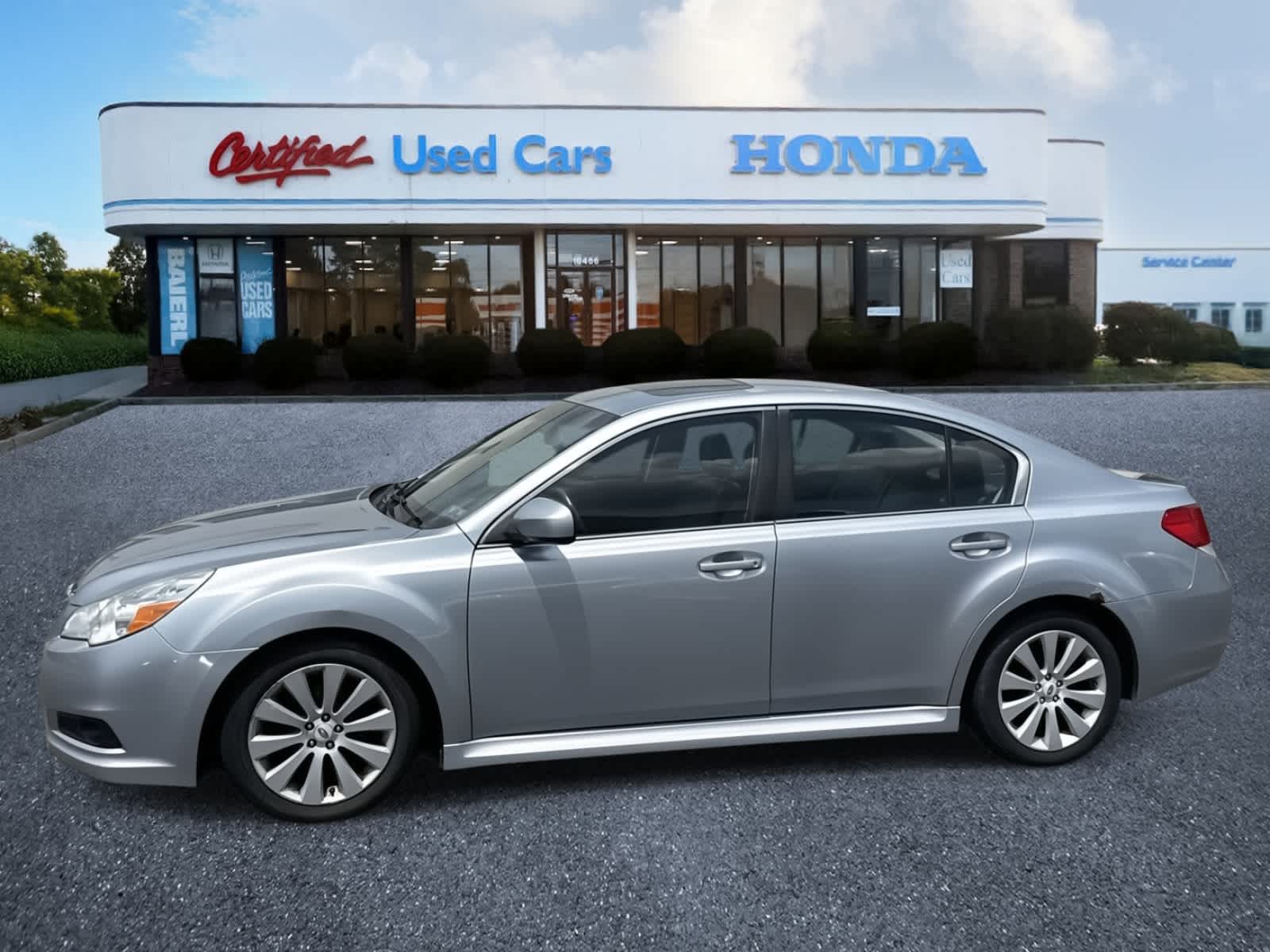 Thumbnail: 2012 Subaru Legacy - 3