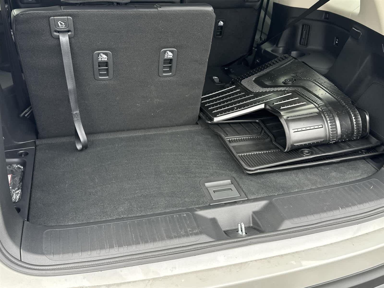 Thumbnail: 2025 Honda Pilot - 16