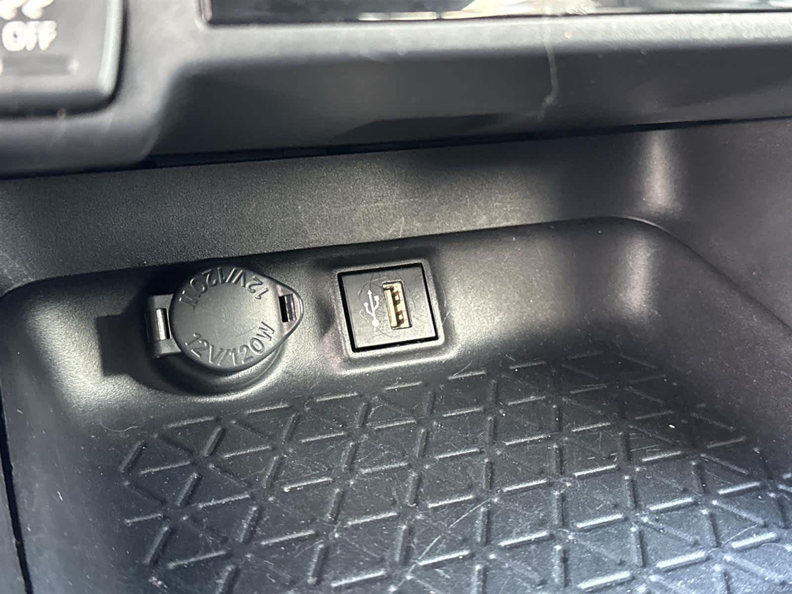 Thumbnail: 2024 Toyota RAV4 - 26