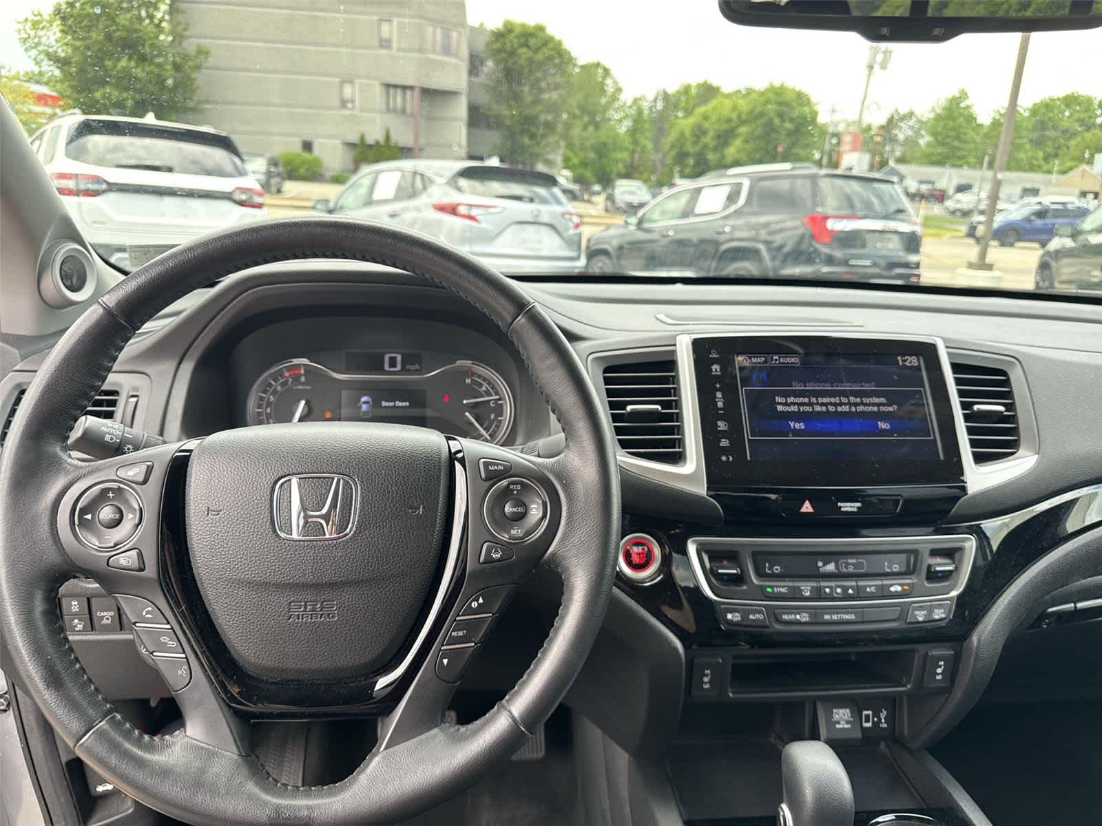 Thumbnail: 2017 Honda Ridgeline - 11