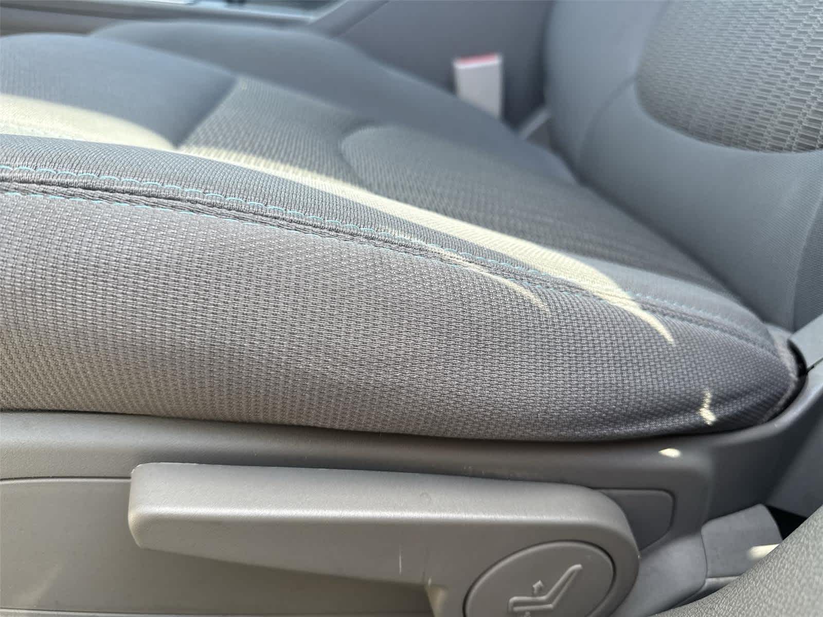 Thumbnail: 2014 Chevrolet Traverse - 15