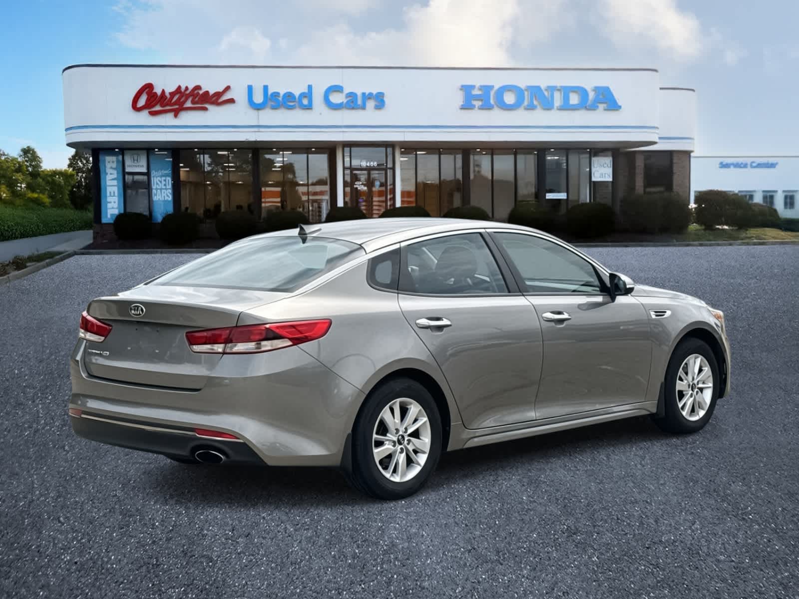 Thumbnail: 2016 Kia Optima - 5