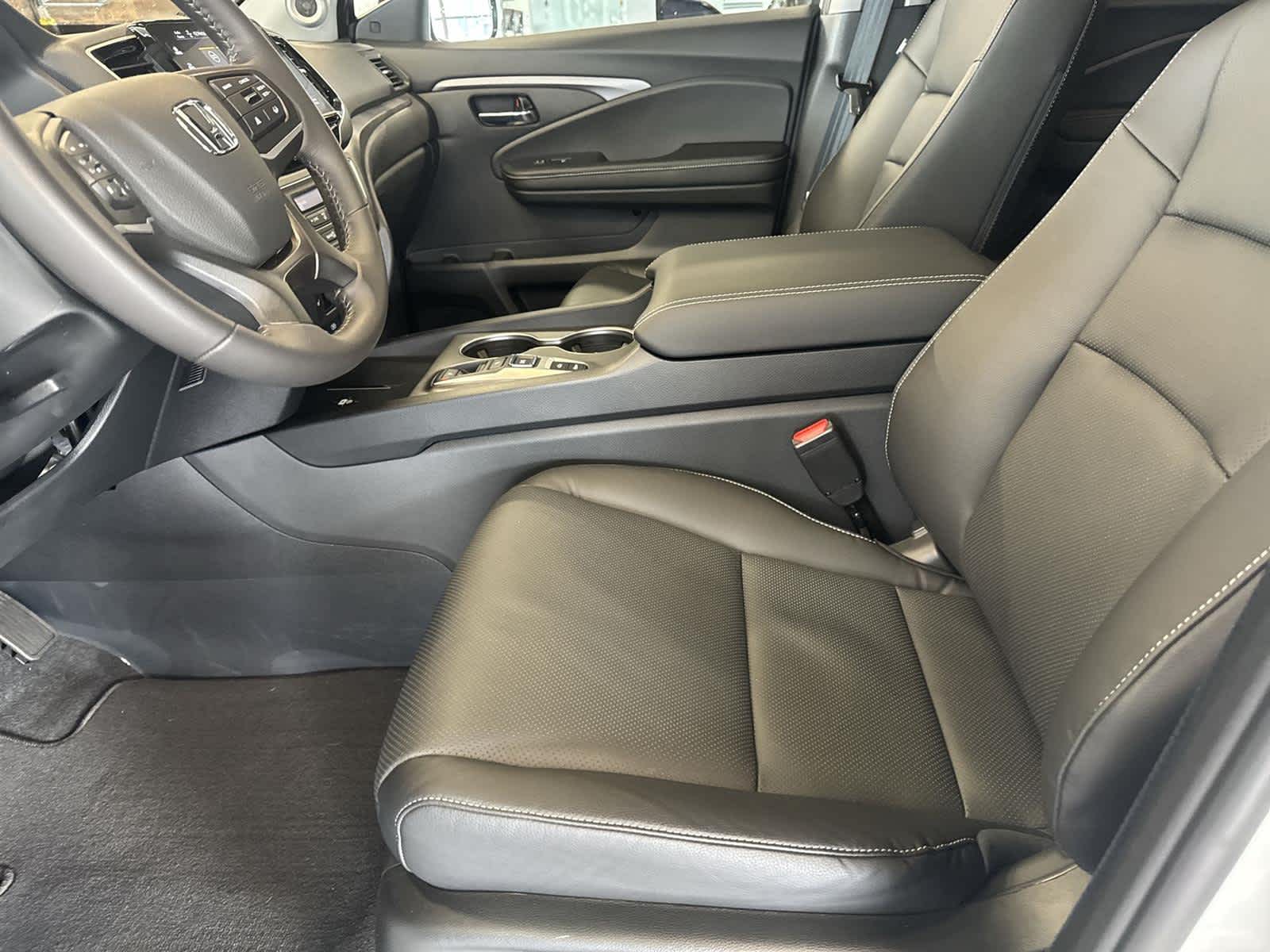 Thumbnail: 2025 Honda Ridgeline - 12