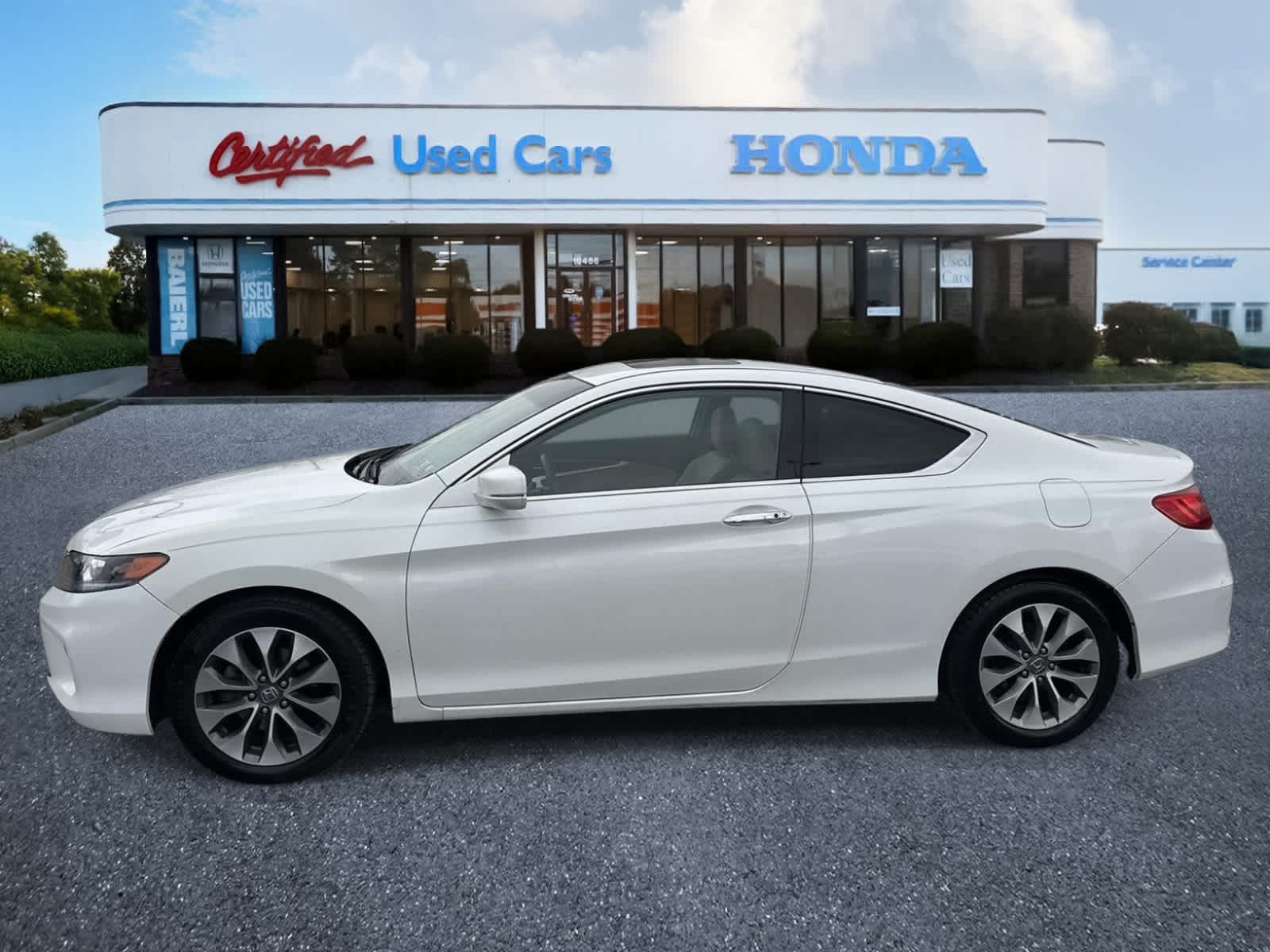 Used 2013 Honda Accord EX with VIN 1HGCT1B79DA020088 for sale in Wexford, PA