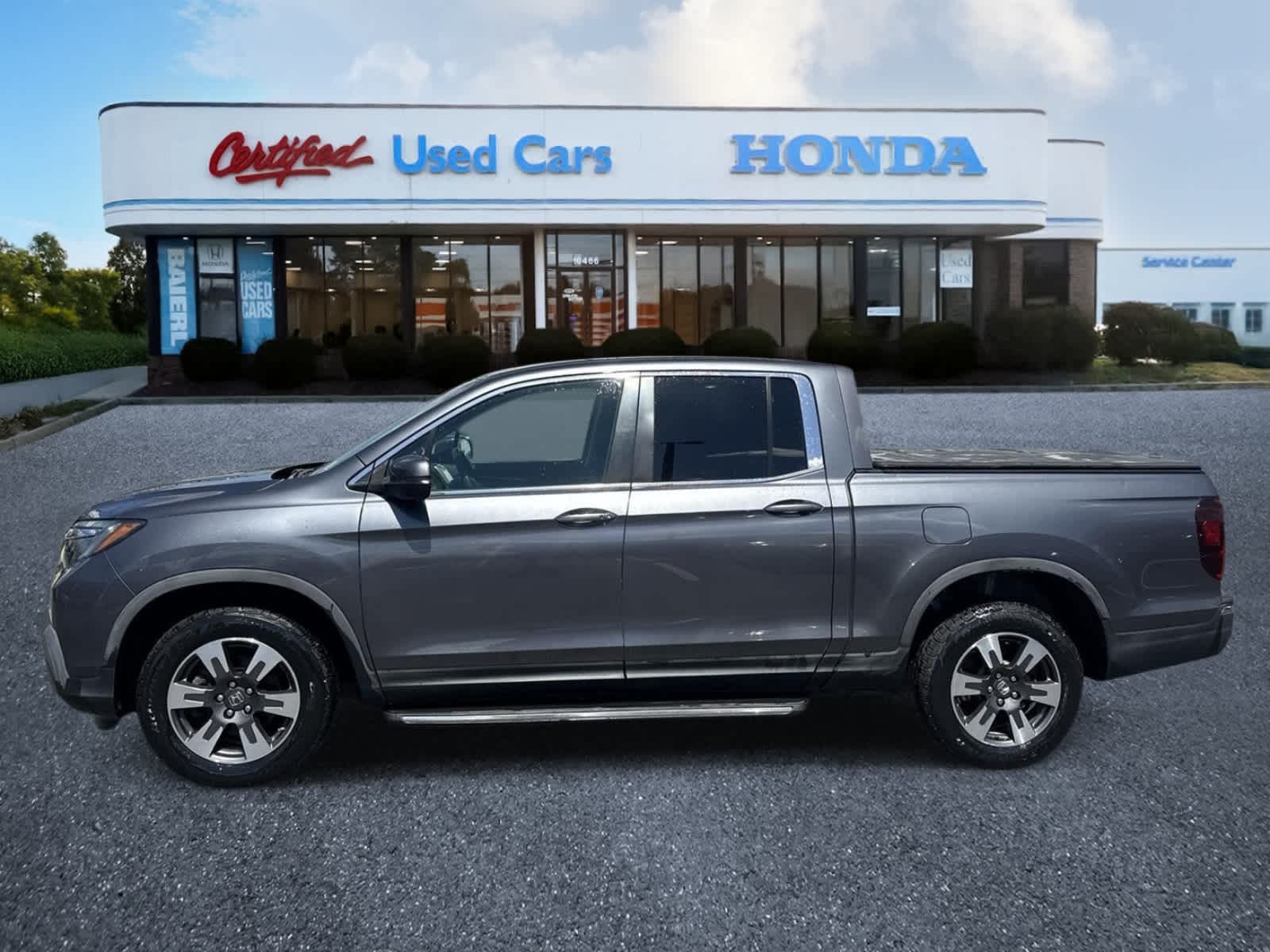 Thumbnail: 2017 Honda Ridgeline - 2