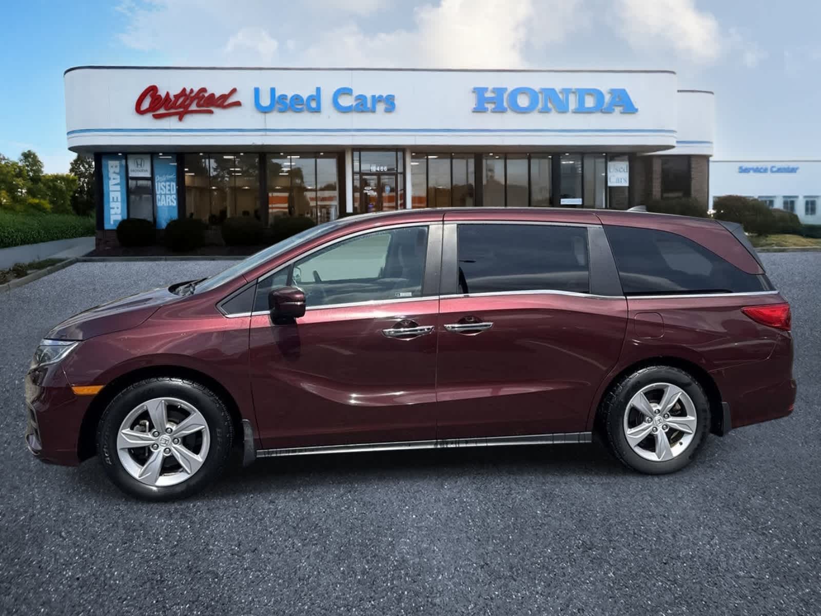 Thumbnail: 2018 Honda Odyssey - 2