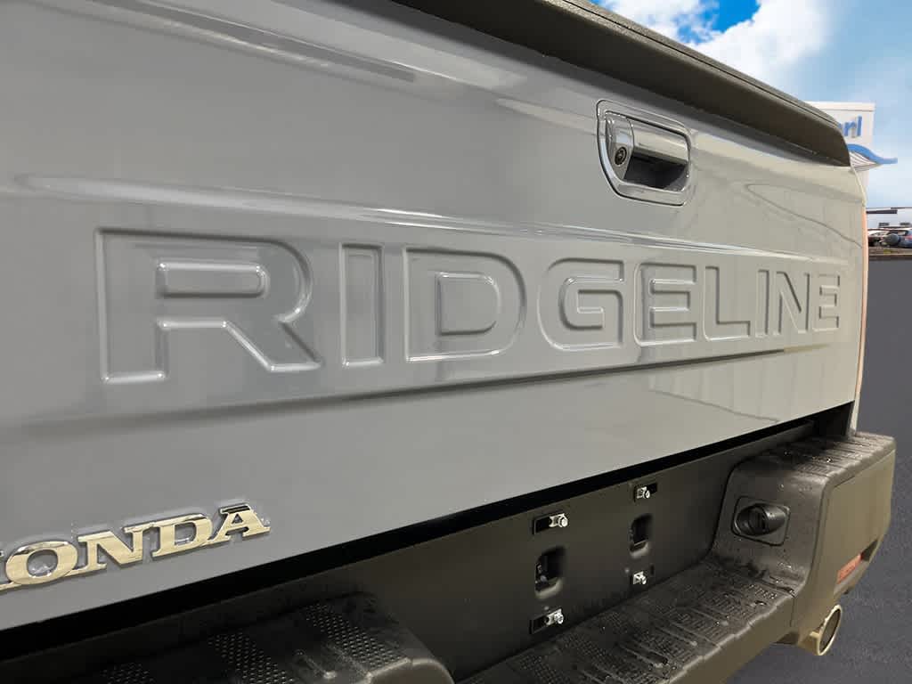 Thumbnail: 2025 Honda Ridgeline - 6