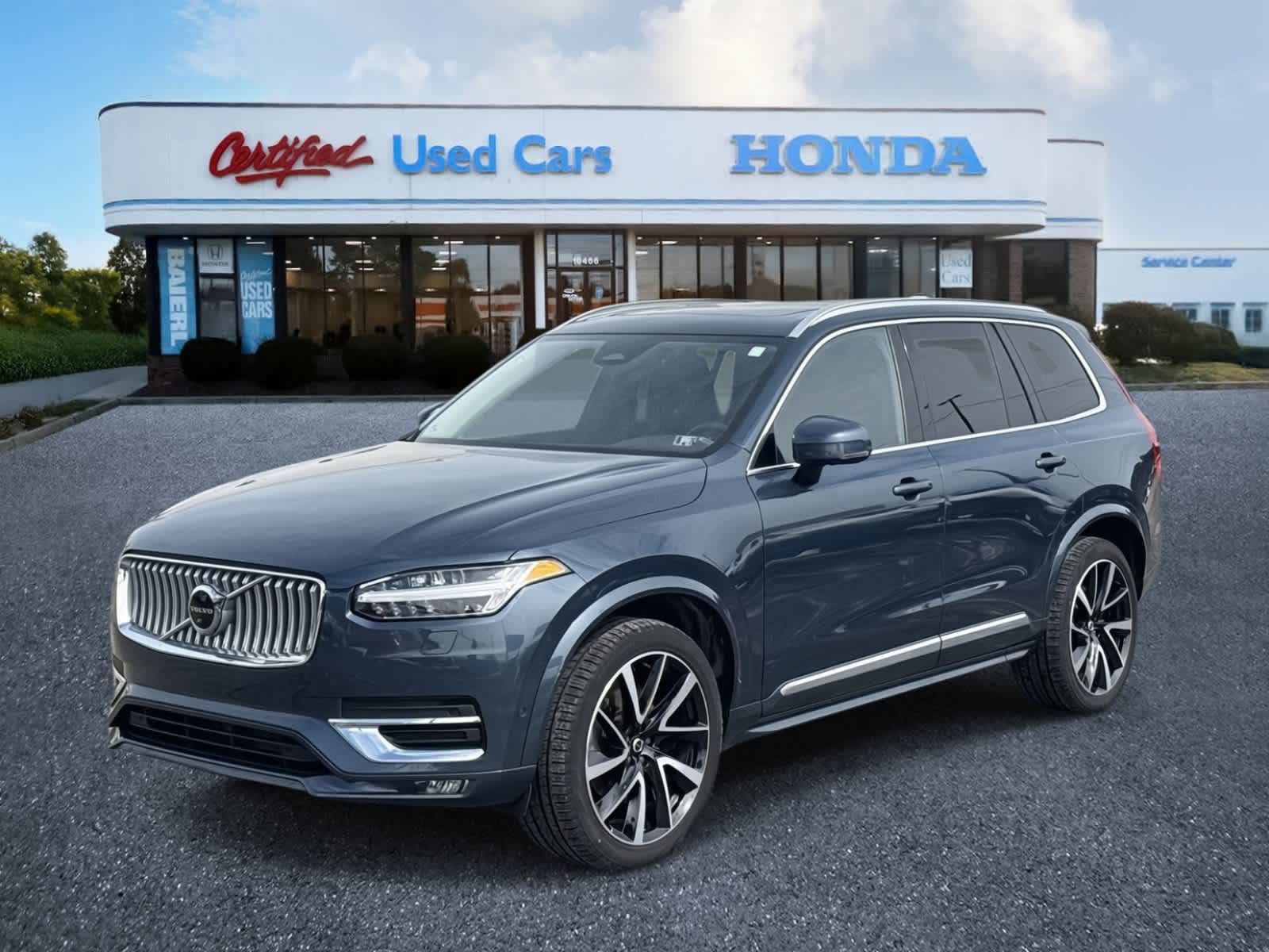 Thumbnail: 2023 Volvo XC90 - 1