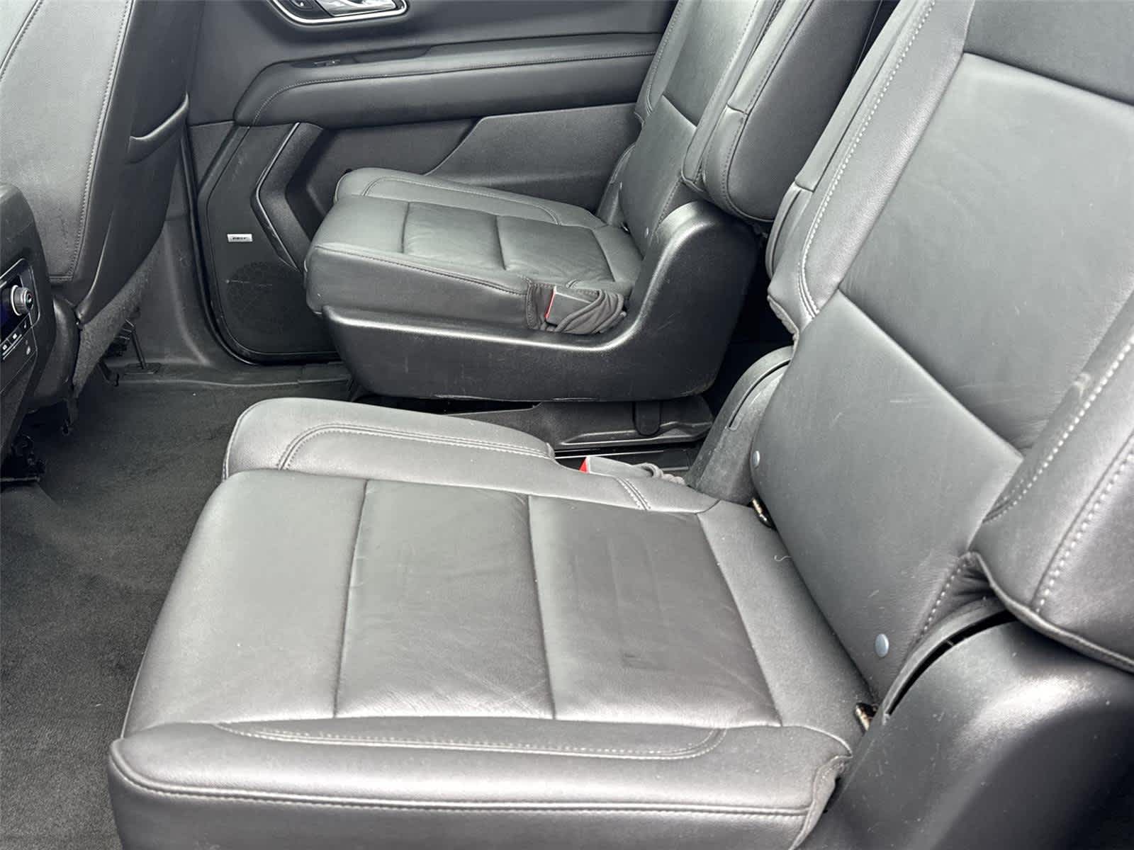 Thumbnail: 2023 Chevrolet Suburban - 16