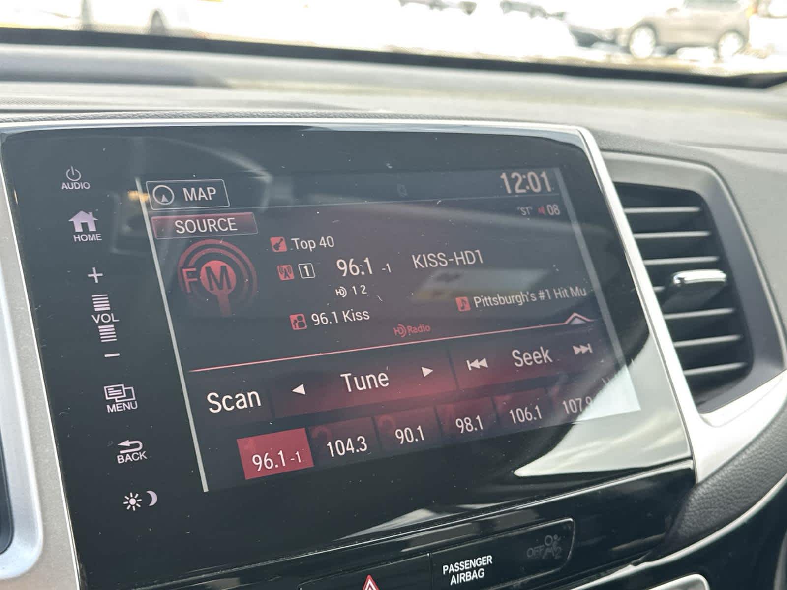 Thumbnail: 2019 Honda Ridgeline - 24