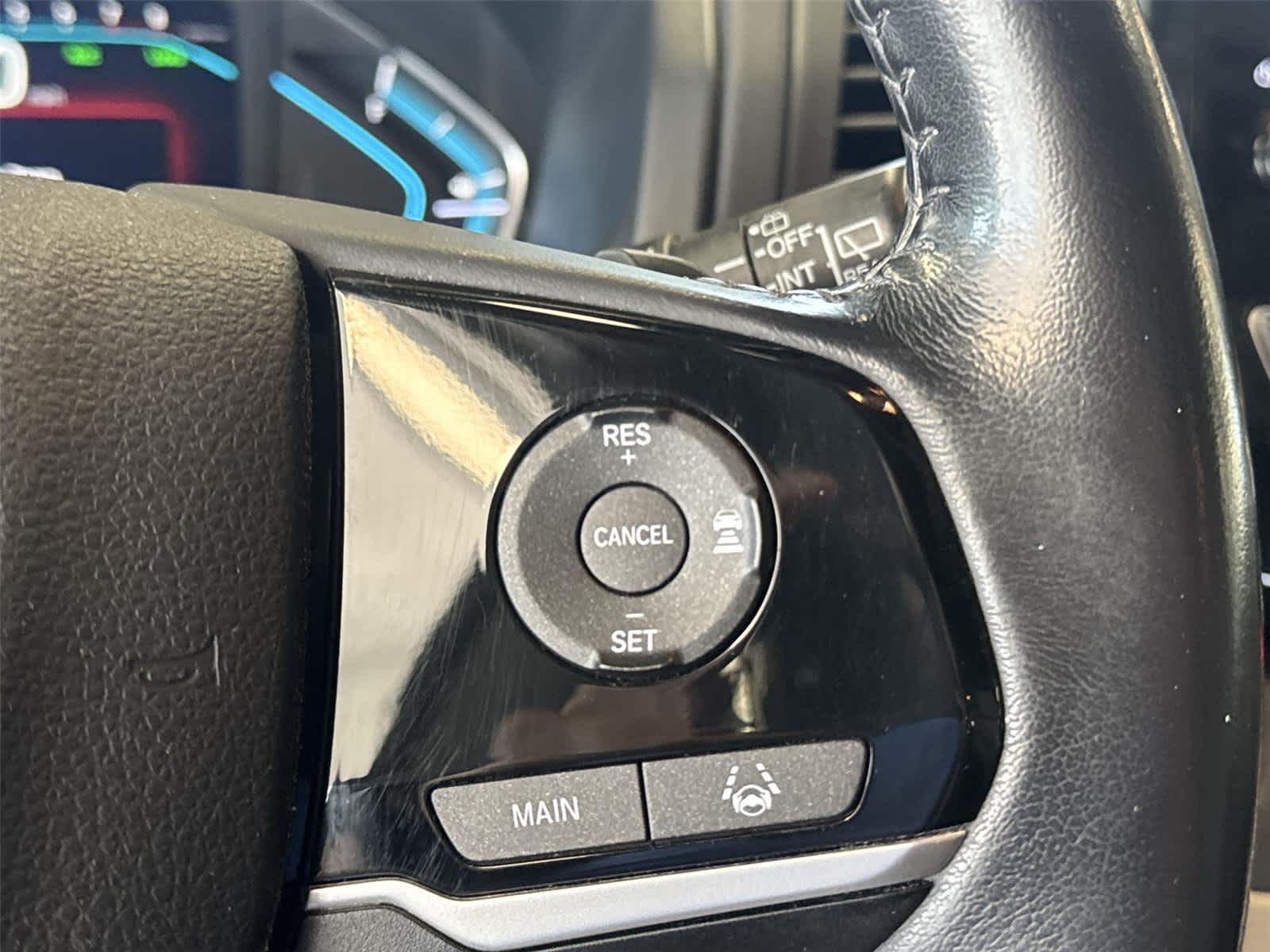 Thumbnail: 2018 Honda Odyssey - 19