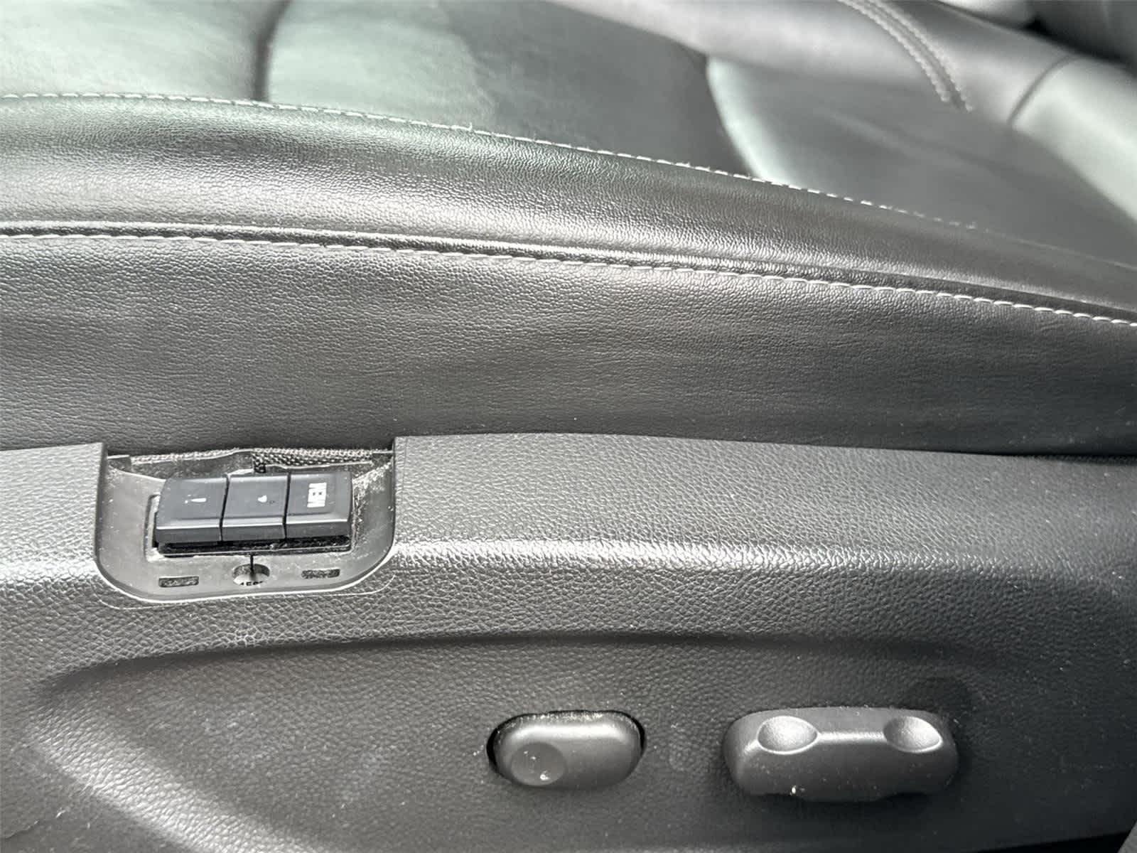 Thumbnail: 2015 Buick Encore - 13